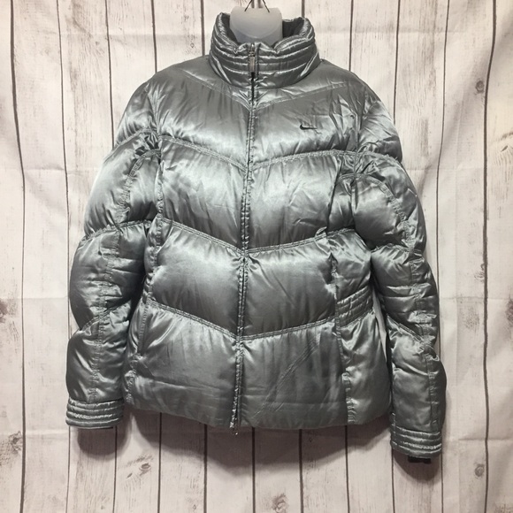 nike puffer jacket women's black